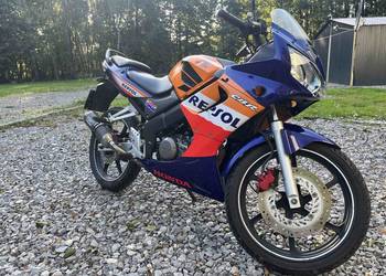 Honda CBR 125R Repsol – ikona wśród sportowych 125-tek!