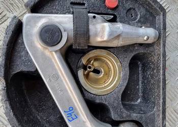 BMW E46 3 Hak odpinany z wkładem bagażnika 303140