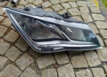 Reflektor prawy seat Leon orginalny 2012-