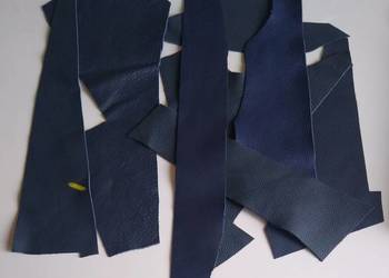 Skóra (258 g) Licowa Włoska Granatowy Stalowy średnie i małe kawałki