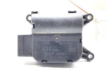 SILNIK NAGRZEWNICY AUDI 8E1820511D A4 B6 00-05