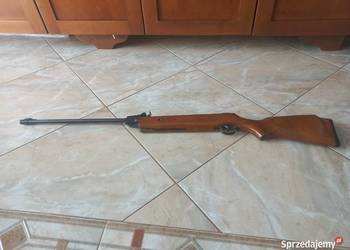 SPORTOWA WIATROWKE HATSAN