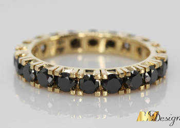 Obrączka z czarnymi diamentami, nowoczesny pierścionek - prezent idealny
