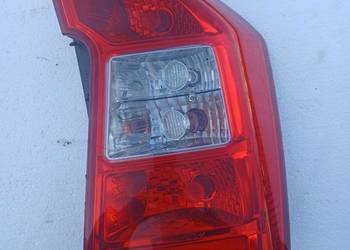 Lampa Prawy Tył Kia Carens 2 Lampa Prawy Tył Kia Carens 2