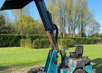 Mini Ładowarka teleskopowa.  Udźwig 1700 kg Mini Ładowarka teleskopowa.  Udźwig 1700 kg