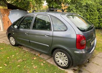Sprzedam samochód osobowy citroen xsara picasso