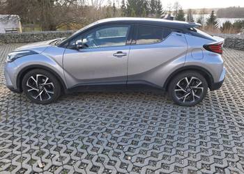 Toyota chr hybryda lift salon polska