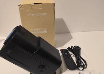 Projektor Magcubik HY320