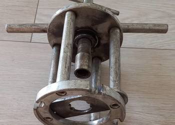 Ściągacz tylnygo mostu polonez fiat 125