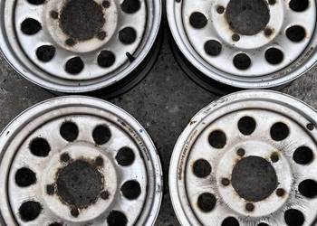 Felgi Suzuki Jimmy Vitara 15' 5x139,7