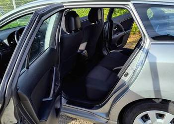 Toyota Avensis 1.8 Benzyna