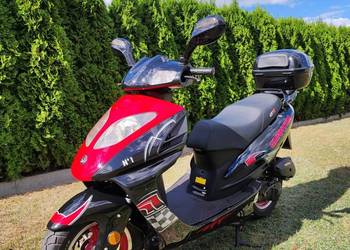 Skuter Zipp Quantum GT5