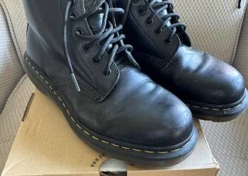 Trzewiki glany Dr. Martens Air Wair 1460 czarne 41 Martensy