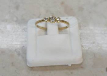 Złoty Nowy pierścionek z cyrkoniami roz.18.pr.333 Złoty Nowy pierścionek z cyrkoniami roz.18.pr.333