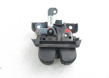 ZAMEK KLAPY AUDI A4 B5 8D9827505A