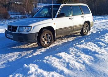 Subaru Forester 4x4 2.0 Gaz, Hak, Zdrowe podwozie