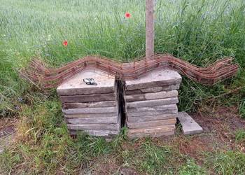 Dystanse stalowe między zbrojenie płyty