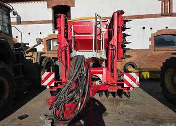 Siewnik Pottinger Terrasem C 6