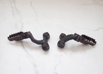 Dwa Podnóżki Kierowcy Set Sety Suzuki DR 650 SP43 90-95r