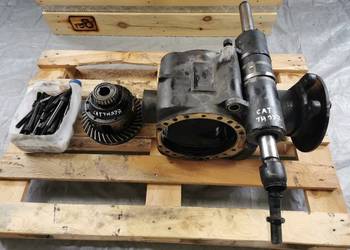 CAT TH 337 {Środek mostu Carraro}