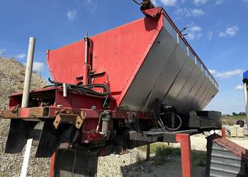 Sprzedam zabudowę do wapna lub  Asfaltu z taśmą na Auto 4 osiowe