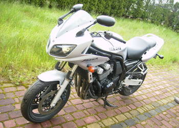 Sprzedam Yamahę Fazer 600