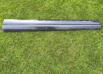 Listwa drzwi prawy przod audi q5 80a 80a853960B Listwa drzwi prawy przod audi q5 80a 80a853960B