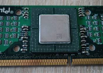 Procesor Intel Celeron w formacie Slot 1