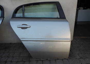 DRZWI PRAWY TYŁ OPEL VECTRA C SEDAN Z158