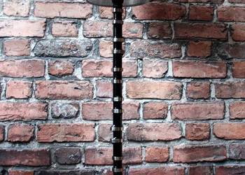 Lampa stojąca loft drewno metal art wałek rozrządu