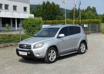 Toyota RAV4 2.2D-CAT 177KM 4x4 4WD Premium Bogate wyposażenie Bezwypadkowy