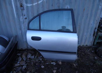 Drzwi prawe tylne prawy tył Mitsubishi Carisma 96-04 srebrne Drzwi prawe tylne prawy tył Mitsubishi Carisma 96-04 srebrne