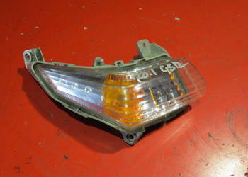 SUZUKI GSR600 GSR 600 K10 09 kierunkowskaz kierunek przód prawy