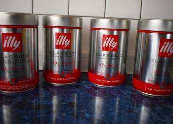 Puszki metalowe , zakręcane , po kawie , solidne - 4 sztuki w jednej cenie