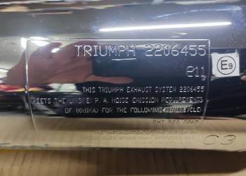 Triumph Thruxton 900 tłumik lewy