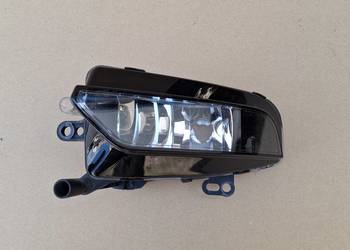 AUDI A3 8V HALOGEN LEWY LAMPA PRZECIWMGIELNA LEWA 8V0941699C