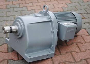 Motoreduktor 7.5kw. 53obr./min.. Bauer