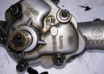 VW pompa oleju silnik 3.0 BKS 059115105AH