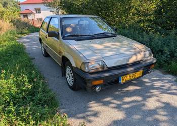 Honda Civic 1985 rok zabytek auromat