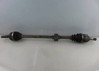 PÓŁOŚ PRAWA PRZEDNIA TOYOTA YARIS I 1.4 D-4D 