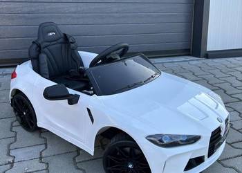 Auto Na Akumulator BMW M4 2X45 WATT Akumulator 12V 7Ah Skóra Pilot