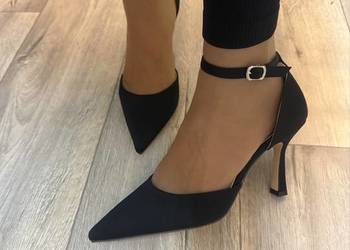 (41) Czarne, ekskluzywne czółenka szpilki wieczorowe, Nowe