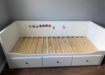 Łóżko Hemnes ikea 80x200 plus dwa materace do odswiezenia