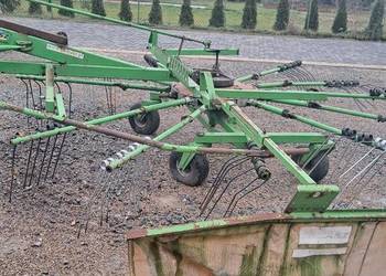 Zgrabiarka karuzela Samasz 2004r 13 ramion 4,60m szerokość warto sprawna