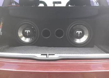 VW.bora/golf4 kombi subufer robiony na zamówienie 2800W