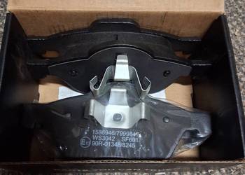 Przednie Klocki hamulcowe Audi 402B0471