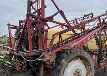Opryskiwacz hardi 2400l