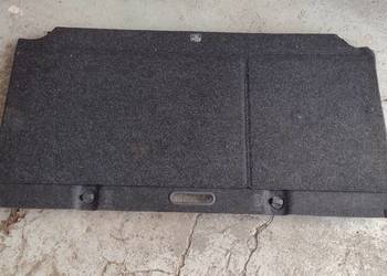 Toyota Yaris II podłoga bagażnika