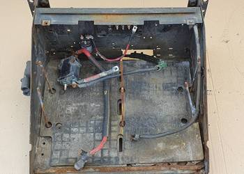 RENAULT MAGNUM DXI PODSTAWA SKRZYNKA AKUMULATORÓW