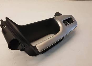 RĄCZKA UCHWYT DRZWI LEWY TYŁ AUDI A4 B8 8K0868393A